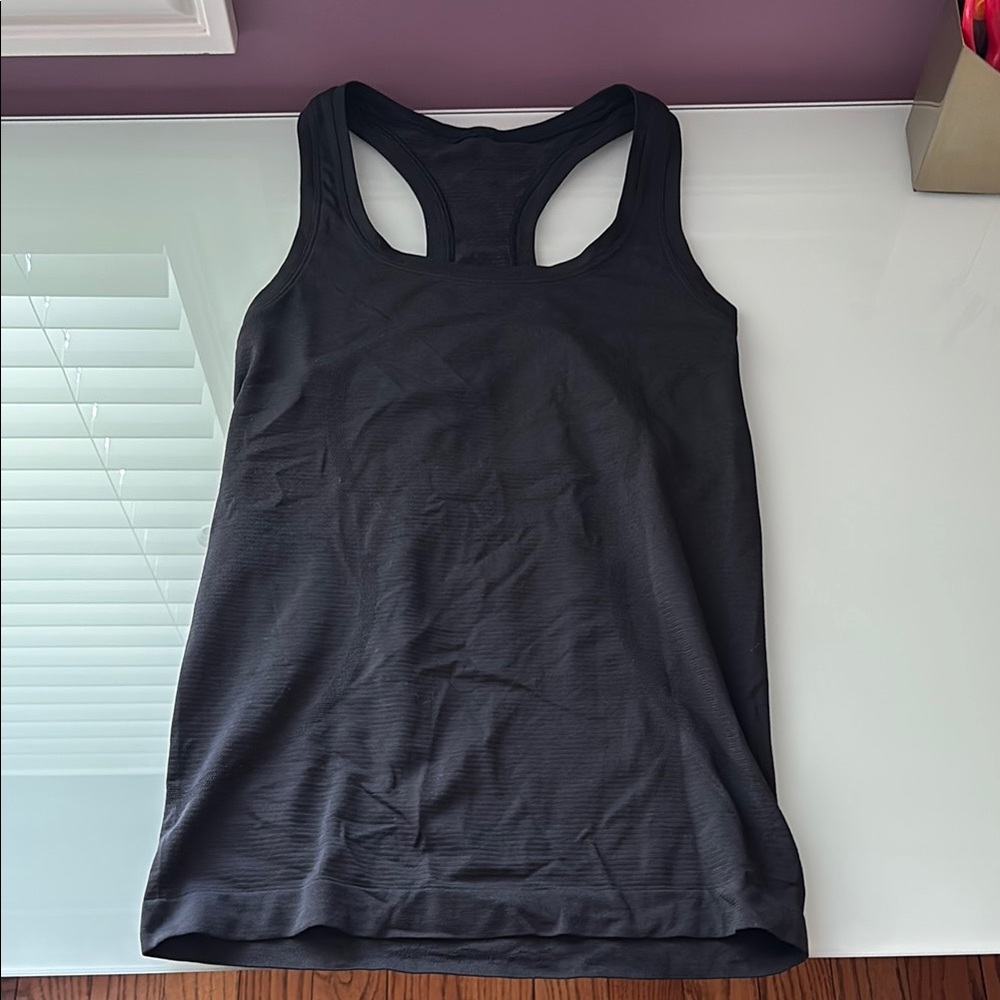Lululemon Swiftly Tech Racerback Black Size 4
